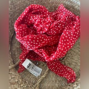 EUC Vintage H&M Red & White Polka Dot Scarf – Classic Retro Ditsy Print Wrap